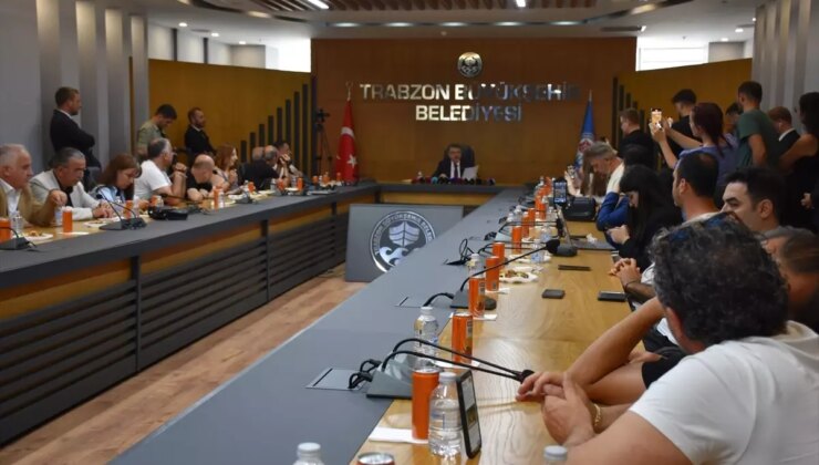 Trabzon Büyükşehir Belediye Başkanı Genç’ten Özgür Özel’e Tepki