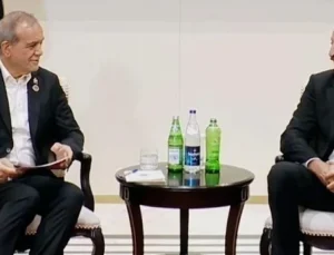 Pezeşkiyan ve Aliyev Türkçe sohbet etti! İki liderin “su” diyaloğu gündem oldu